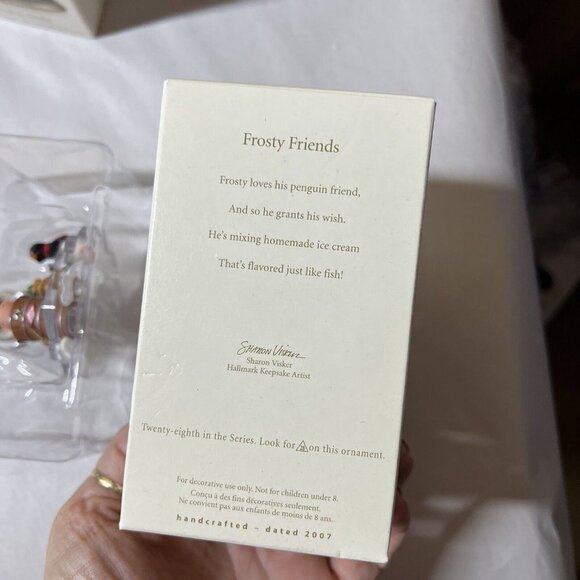 Frosty Friends Series 28th Penguin Hallmark Keepsake Christmas Ornament 2007 NEW - Picture 3 of 3